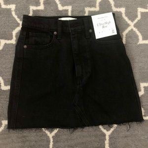 Abercrombie Ultra High Rise Skirt